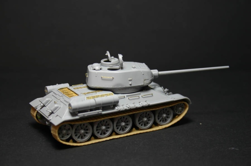 T 34-85  mod.1944 T34-8513