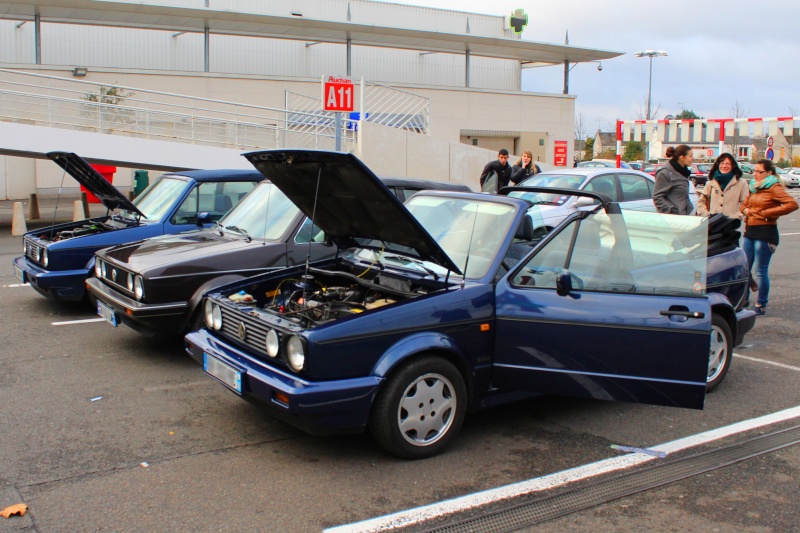 Le Gang des Golf 1 au Rencard VW  Img_1012