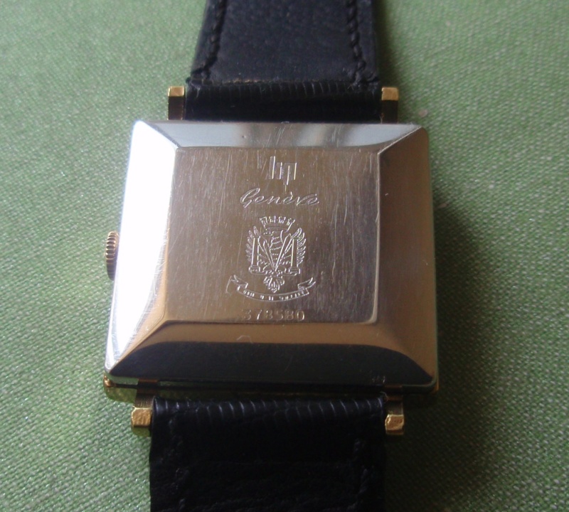 Feu de montres carrées P9260212