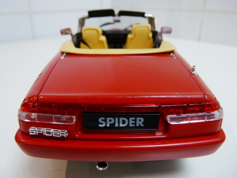 Alfa Roméo Spider 2000 - Série IV - 1990 - Jouef Evolution 1/18 ème Alfa_r62