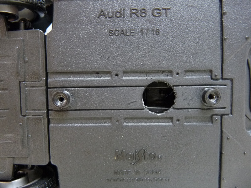 Audi R8 GT - 2006 - Maisto 1/18 ème Audi_r13