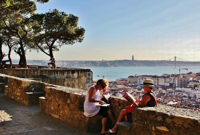 El castillo de san jorge Lisboa11
