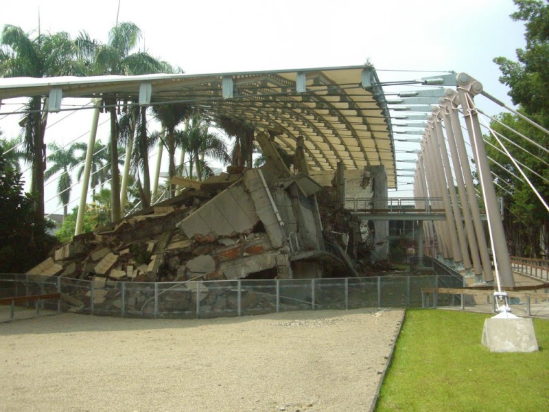 Musée du tremblement de terre de Chichi (1999), Taïwan 31174010