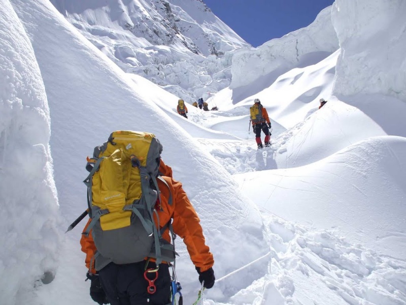 L'ascension de l'Everest 37323910