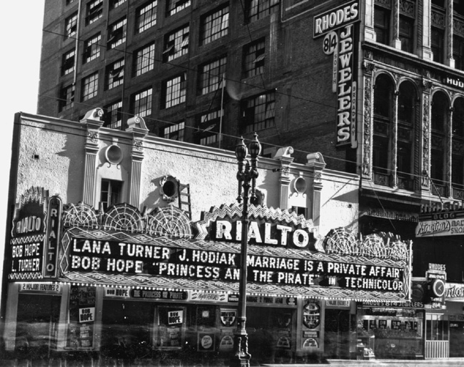 Los Angeles : le destin des anciens théâtres et cinémas de Broadway - Page 2 55790010