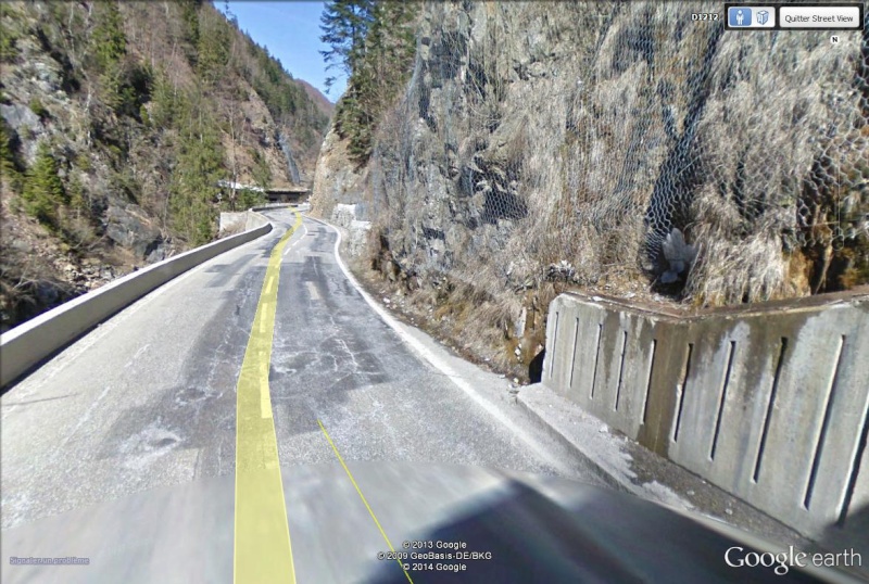 La route des Gorges de l'Arly (Savoie), route la plus chère de France Chute11