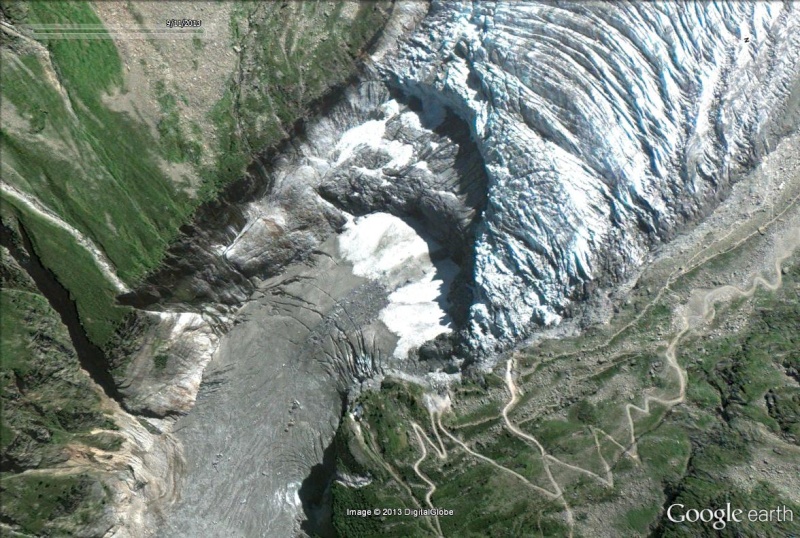 Le glacier d'Argentière, un glacier en deux morceaux Glacie10