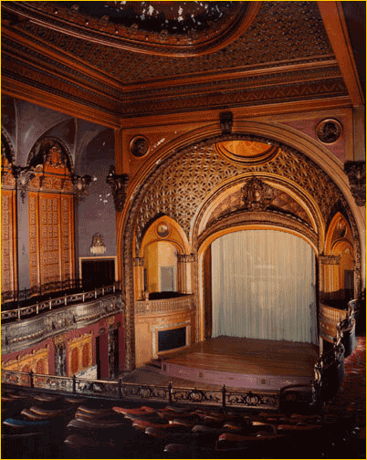Los Angeles : le destin des anciens théâtres et cinémas de Broadway - Page 2 Stage10