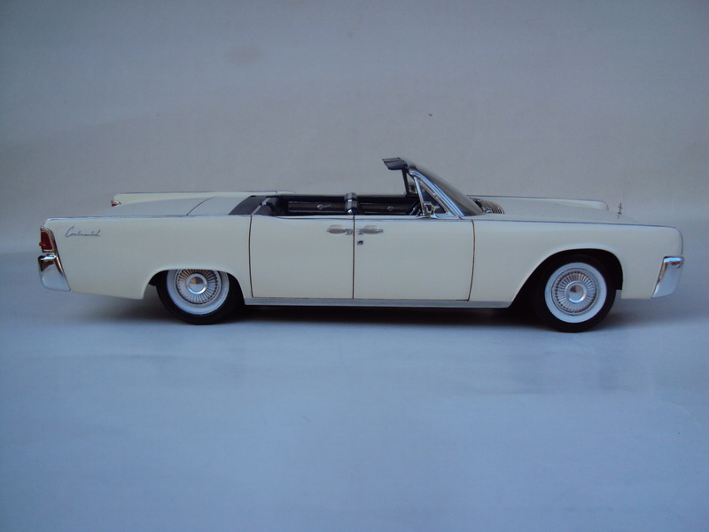 Lincoln Continental 1961 restaurée Dsc02217