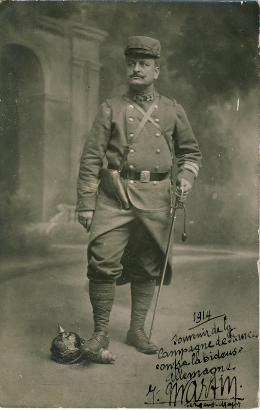 Quelques photos de soldats français avec des casques à pointe de prise Entra156