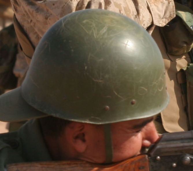 Casques chez les FAR / Moroccan Army Helmets Clipbo58