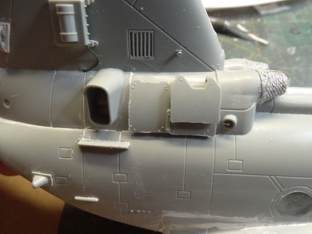 ch-46 bullfrog FINI!!!!!!!!! - Page 11 Dsc07710