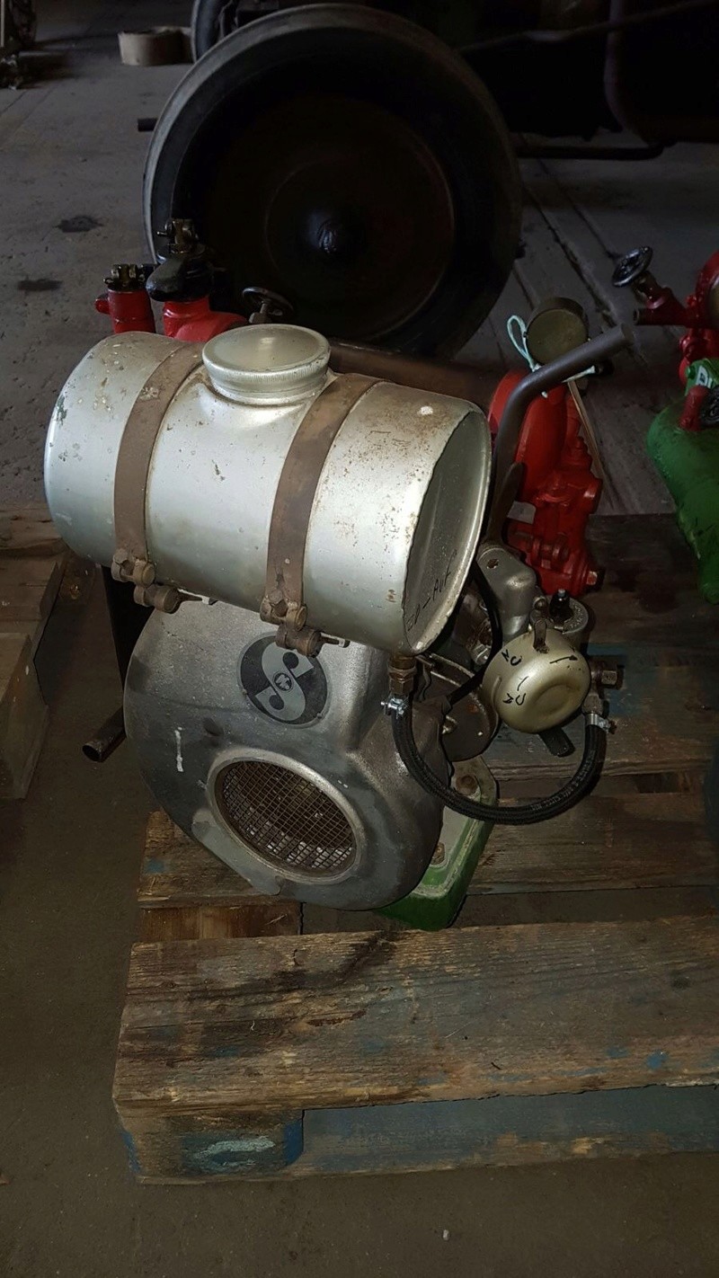 MOTEUR - pompe platz moteur Hatz (déplacé) Img_8715