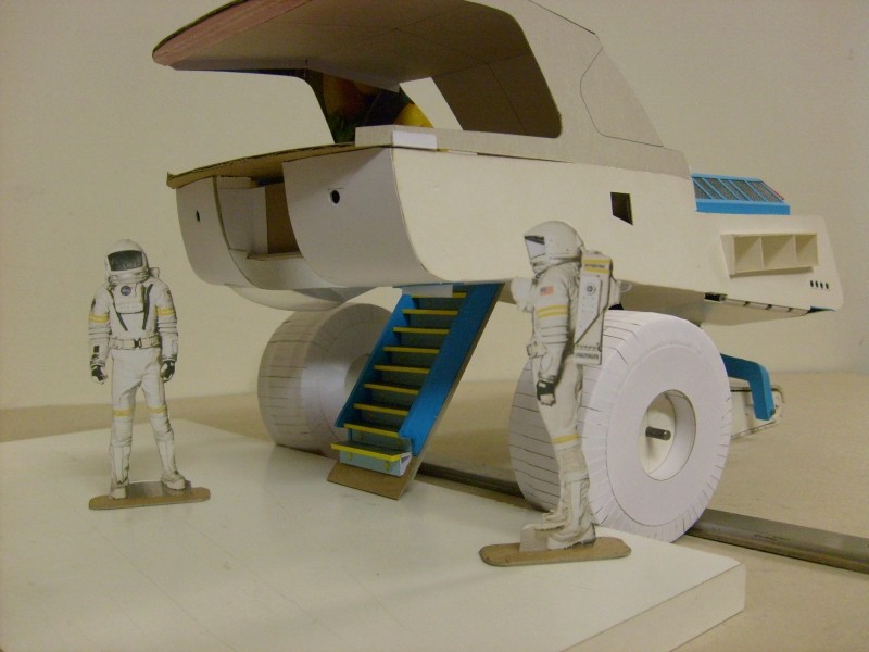 Fertig - >>Moonspacecraft KG-64-17 << M1:20 Eigenbau gebaut von klebegold - Seite 2 112k11