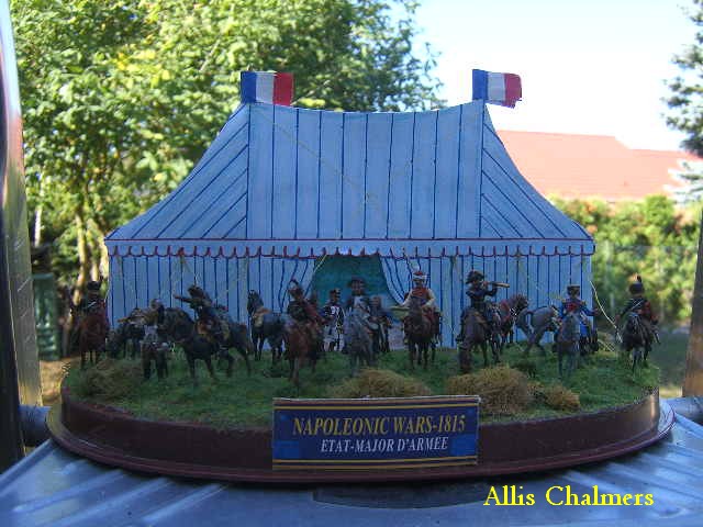 Napoléonniens avec figurines diverses au 1/72 Dcam0030