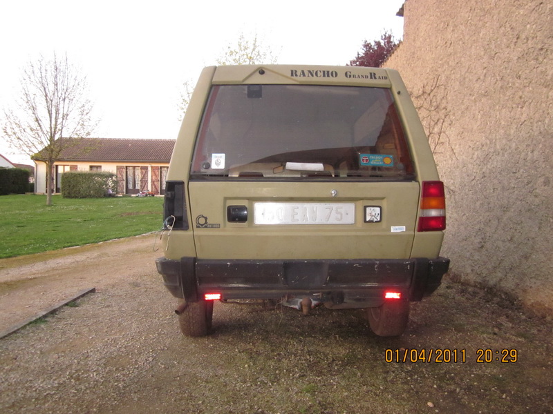 Trésors (??) cachés en Limousin... 2011-012