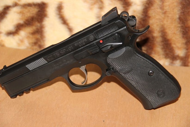 CZ 75 SP 01 Shadow Mamba Red Img_6514