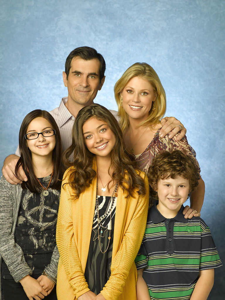 modern - Modern Family : une sitcom tendre et tordante ! Cast-o10