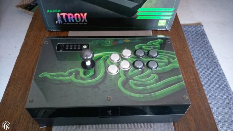 (VENDS) Razer Atrox PC/360 TBE 5c523411