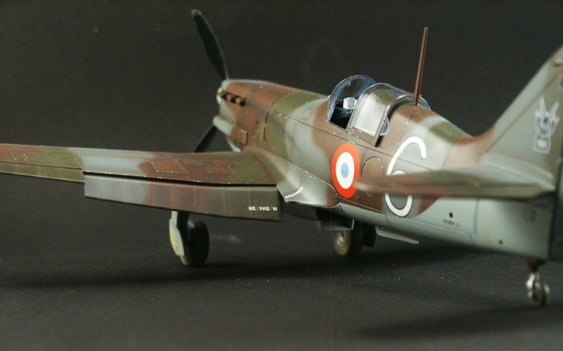 Dewoitine D-520 Tamiya 1410