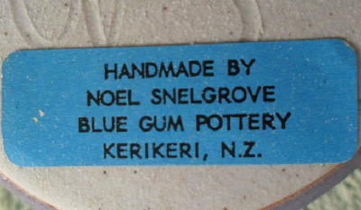 pottery - Noel Snelgrove Blue Gum Pottery Kerikeri NZ Snelgr11