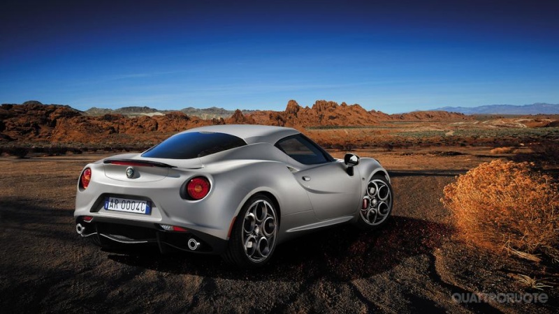 Alfa Romeo 4C, a Ginevra per farci sognare - Pagina 12 Alfa_r10