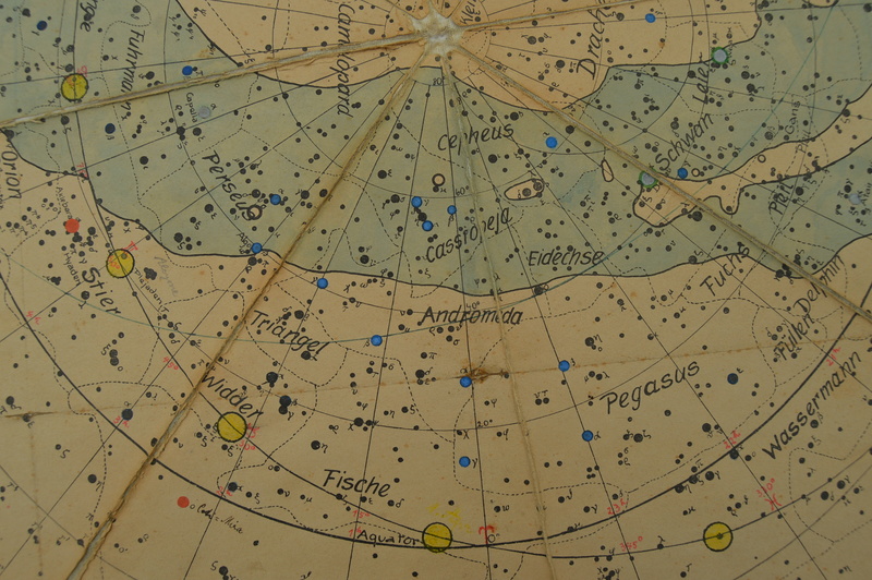 Carte du ciel et livre astronomique de 1880 Dsc_0112
