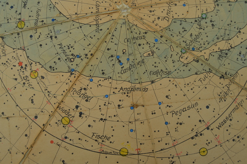 Carte du ciel et livre astronomique de 1880  Dsc_0112