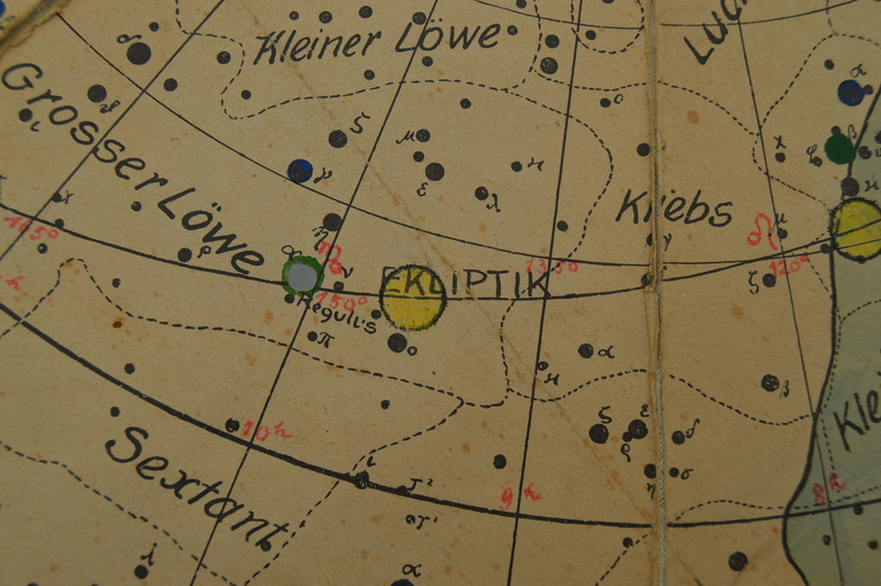 Carte du ciel et livre astronomique de 1880 Dsc_0115