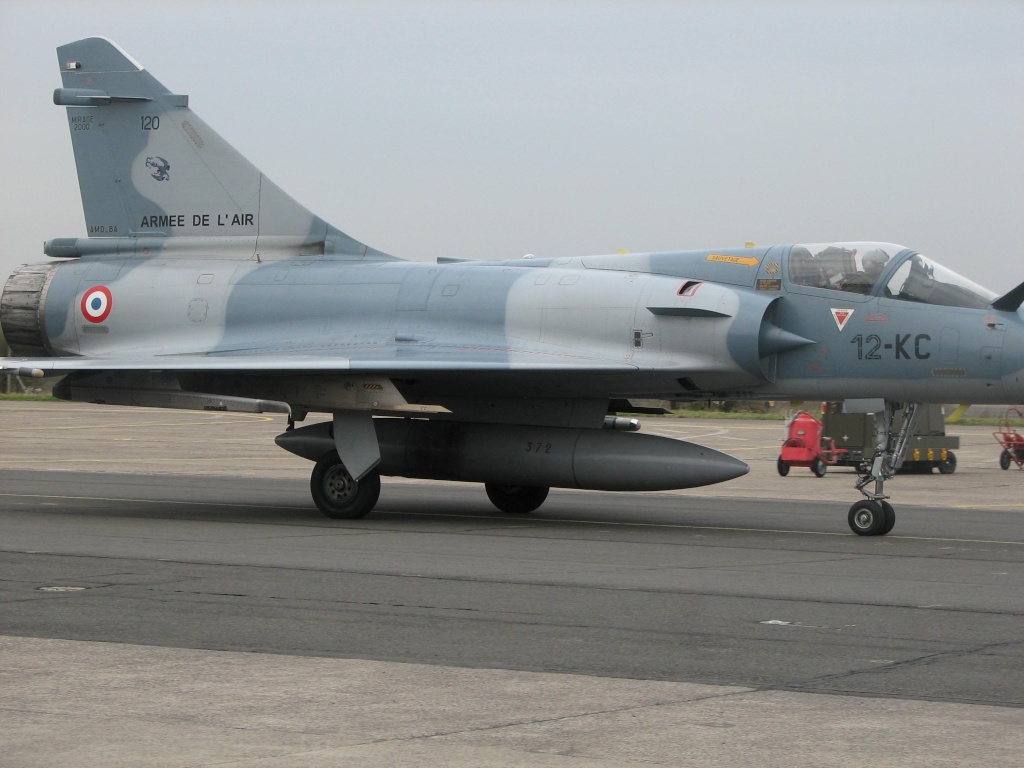 CAMBRAI - Les Mirage 2000 de la 12 - Page 3 Img_2629