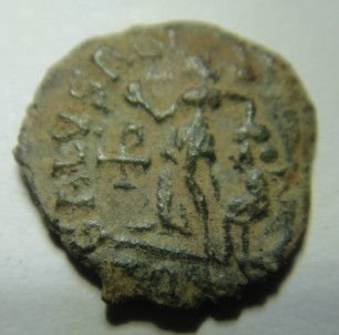 Bronze de Théodose "SALVS REIPVBLICAE" ... Dsc03131