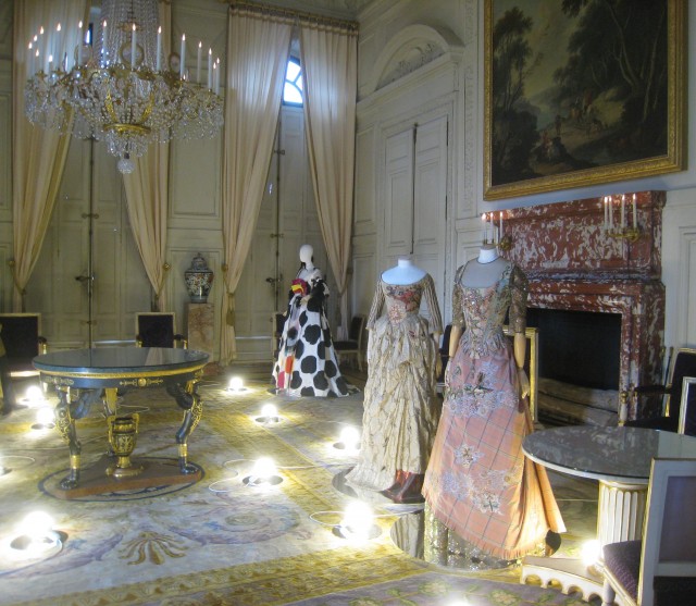 Marie-Antoinette, muse de la mode  Salle-10