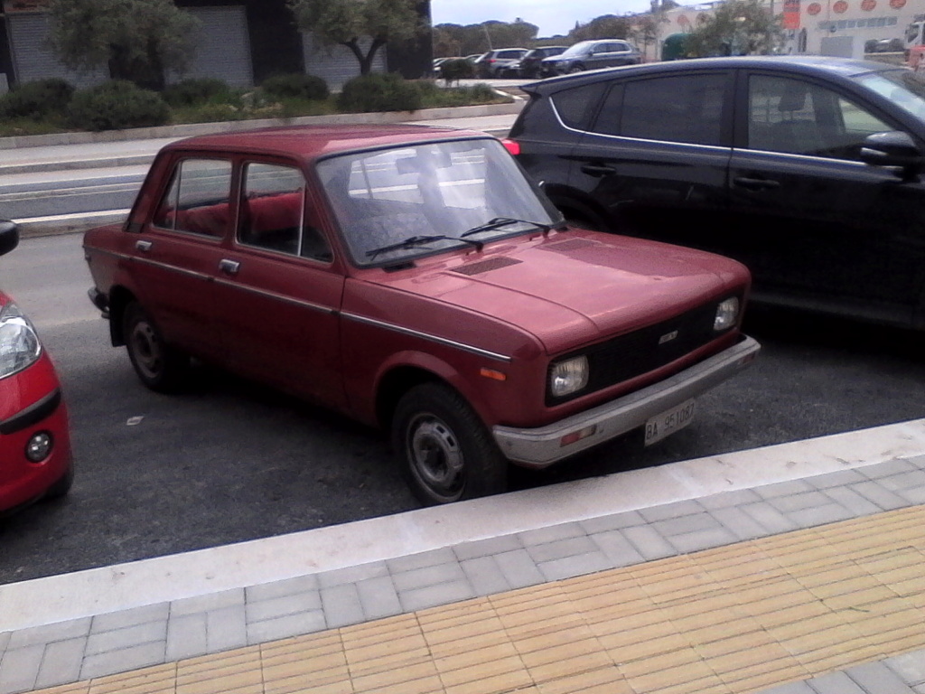 auto - avvistamenti auto storiche - Pagina 21 02712