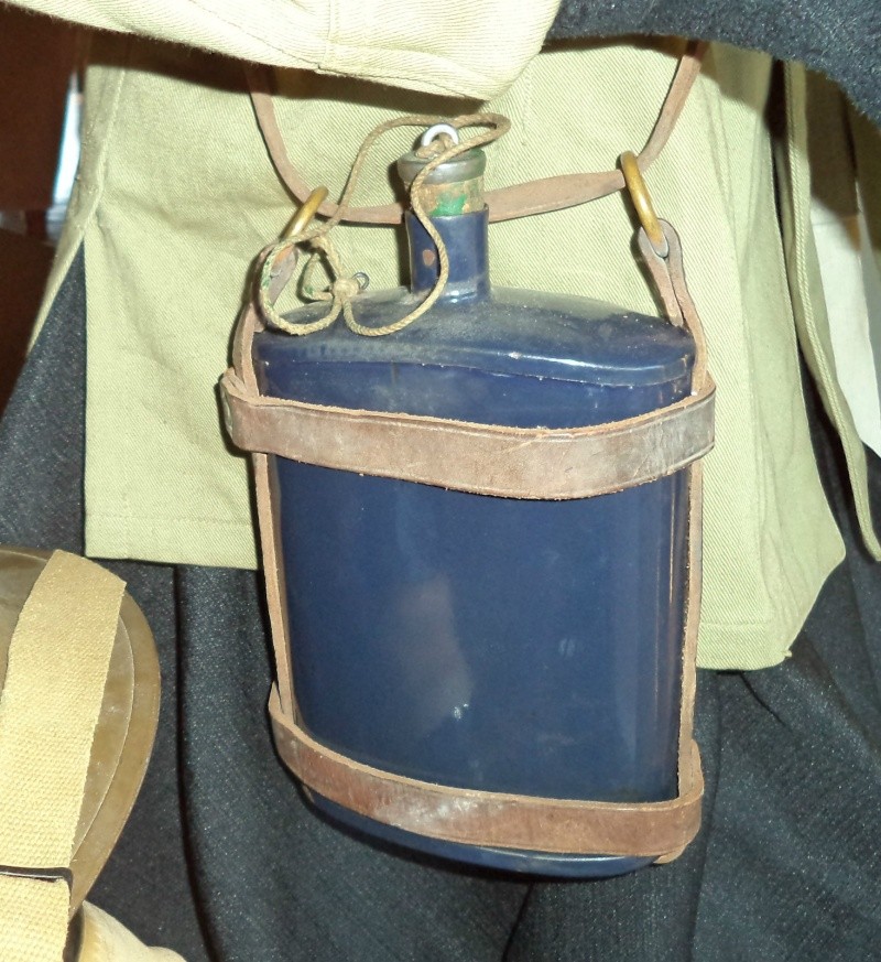 WW2 , Canadian St-John ambulance brigade 1941 museum piece. Kgrhqq12