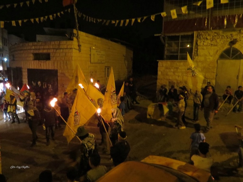 فعالية تضامنية مع الاسرى المضربين عن الطعام اقامتها حركة التحرير الوطني الفلسطيني ( فتح ) في بيت عنان Img_2523