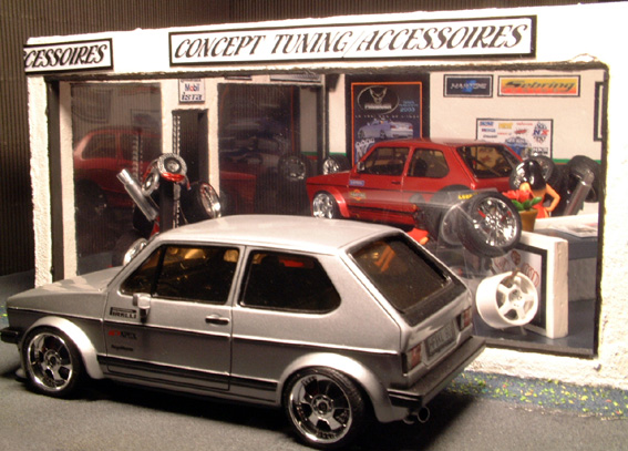 SHOWROOM DIORAMA 1/24 2514