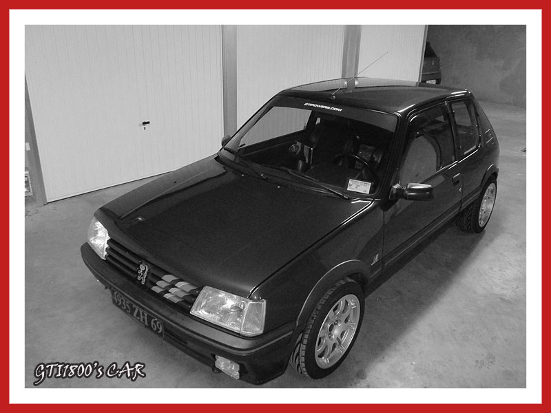 [GTI1800] 205 GTI 1L9 Gris Graphite AM92  - Page 5 Img_2127