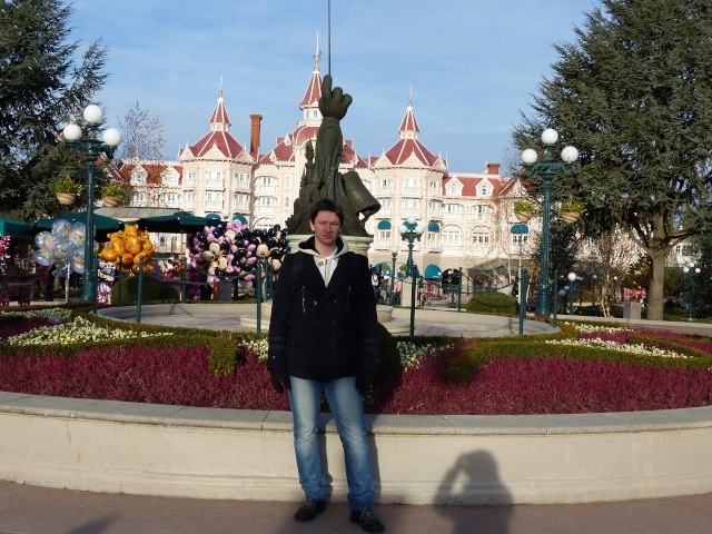 TR séjour magique & topissime à Disneyland Paris - Sequoia Lodge (GFC) - du 17/12/13 au 20/12/13 [Saison 3 Terminée - Épisode 11 – Épisode final !  posté le 25/11/2014 !] - Page 2 P1000414