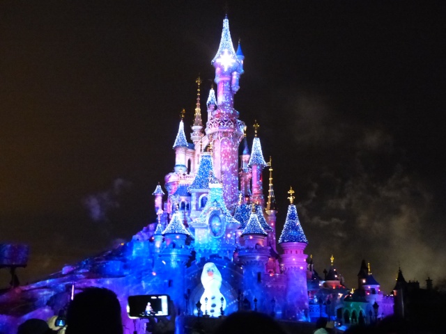 TR séjour magique & topissime à Disneyland Paris - Sequoia Lodge (GFC) - du 17/12/13 au 20/12/13 [Saison 3 Terminée - Épisode 11 – Épisode final !  posté le 25/11/2014 !] - Page 10 P1000830
