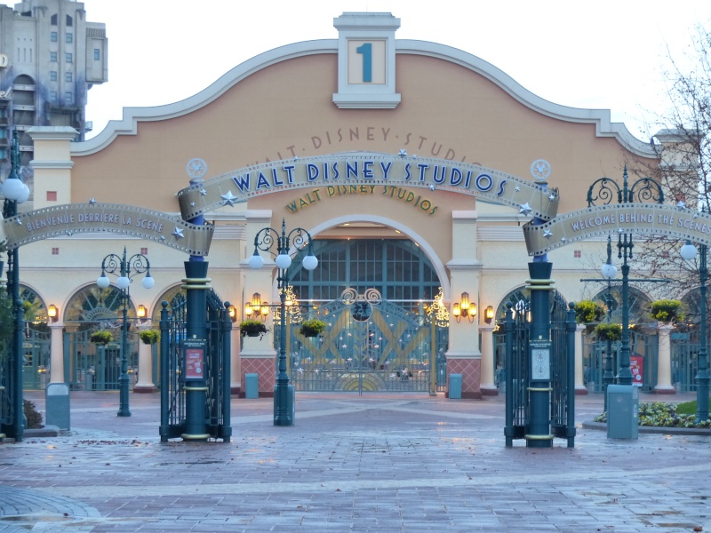 TR séjour magique & topissime à Disneyland Paris - Sequoia Lodge (GFC) - du 17/12/13 au 20/12/13 [Saison 3 Terminée - Épisode 11 – Épisode final !  posté le 25/11/2014 !] - Page 18 P1010447