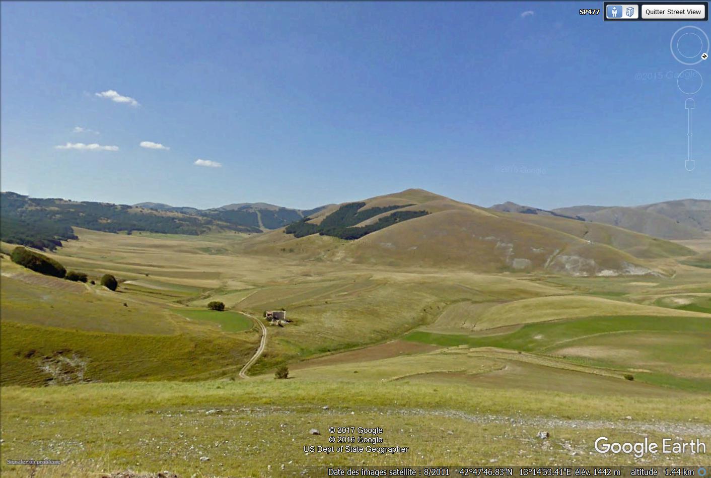 STREET VIEW : les cartes postales de Google Earth - Page 65 Italie10