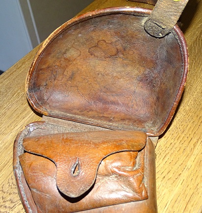 Les etuis du revolver modele 1873/74 et 1892 (etui-jambon) Dsc00026