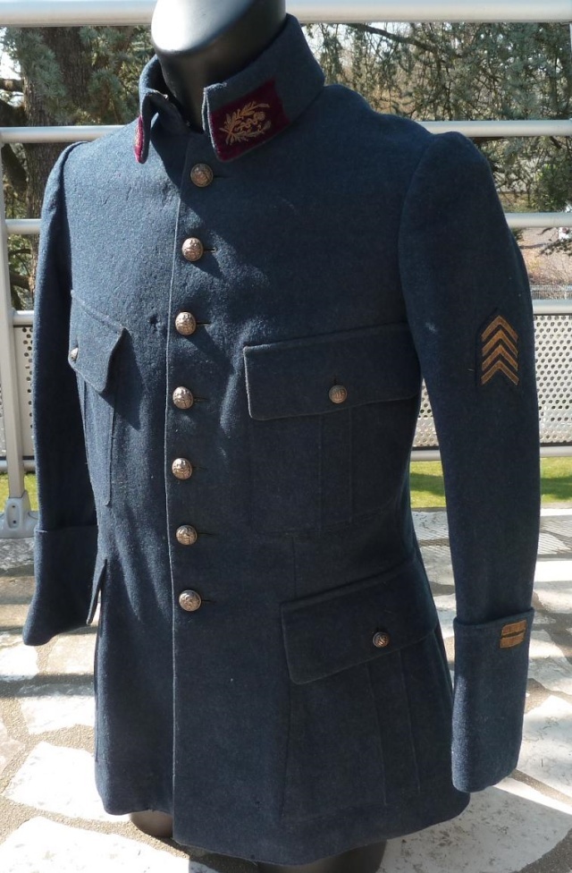 Les uniformes du service de santé  Carabi19