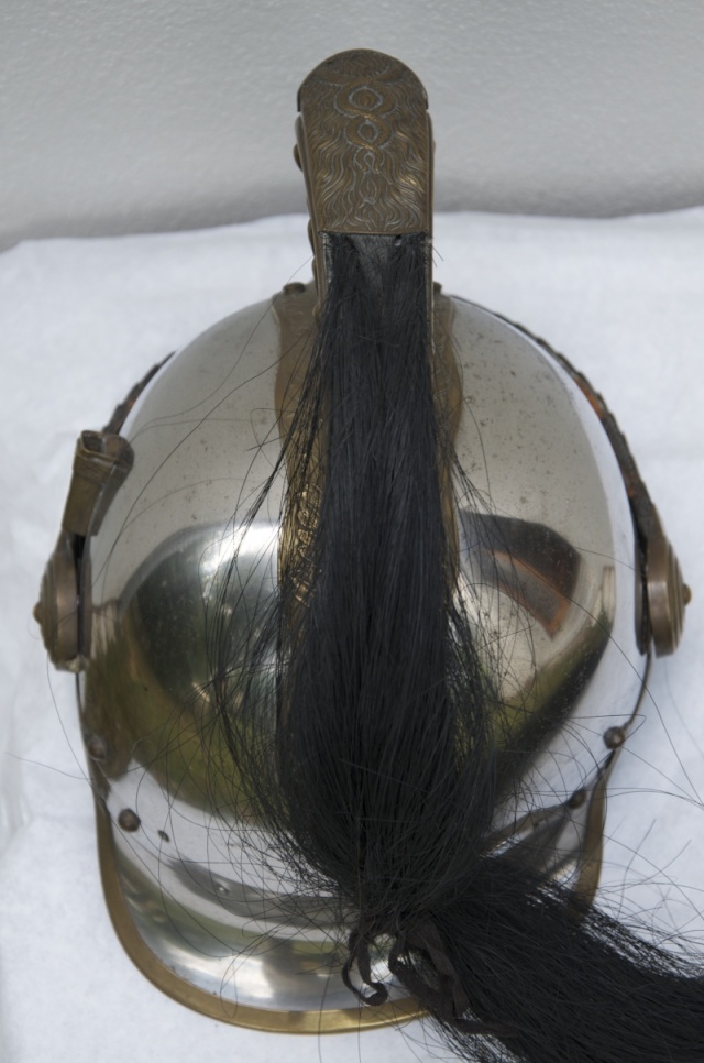 Le casque de hussard modèle 1910 (Troupes et officier)  Digo_11