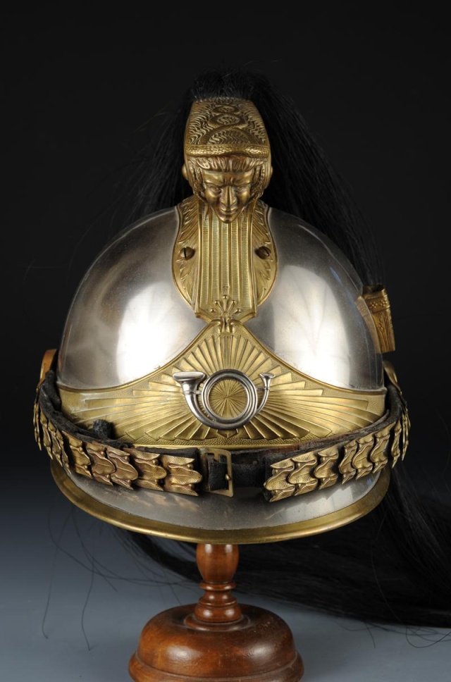 Le casque de chasseur à cheval modèle 1910 (Troupe et officiers)  Digo_19