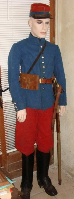 Les uniformes portés par les hussards (Troupe et officier)  Fafa1411