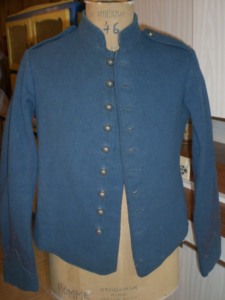 Les uniformes portés par les chasseurs à cheval (Troupe et officier)  Les_al10