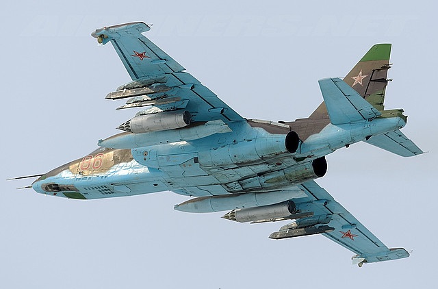 Armée de l'Air Russe [VVS] - Page 2 Su-25s10