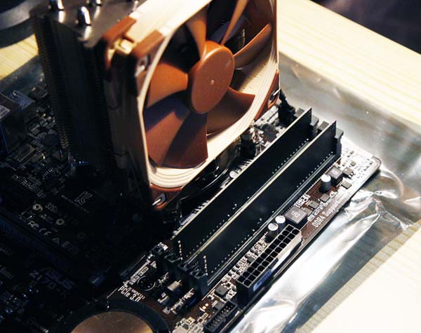 Montage d'un nouveau PC - Page 3 I7_ram10