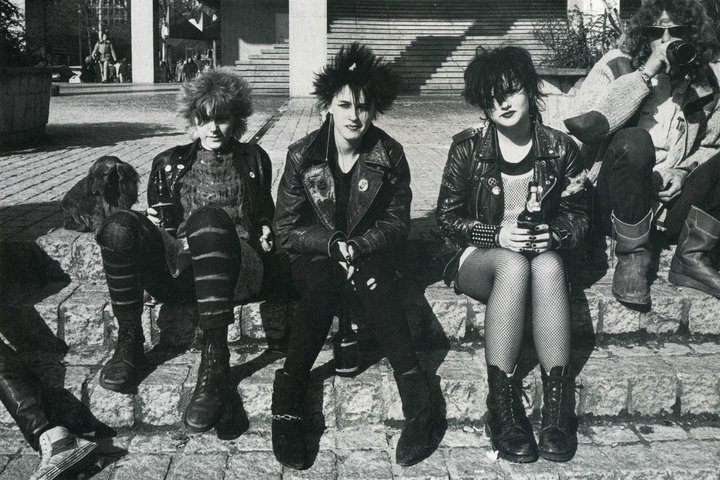 deathrock & goth+punk  people image thread - Page 9 Rotter10